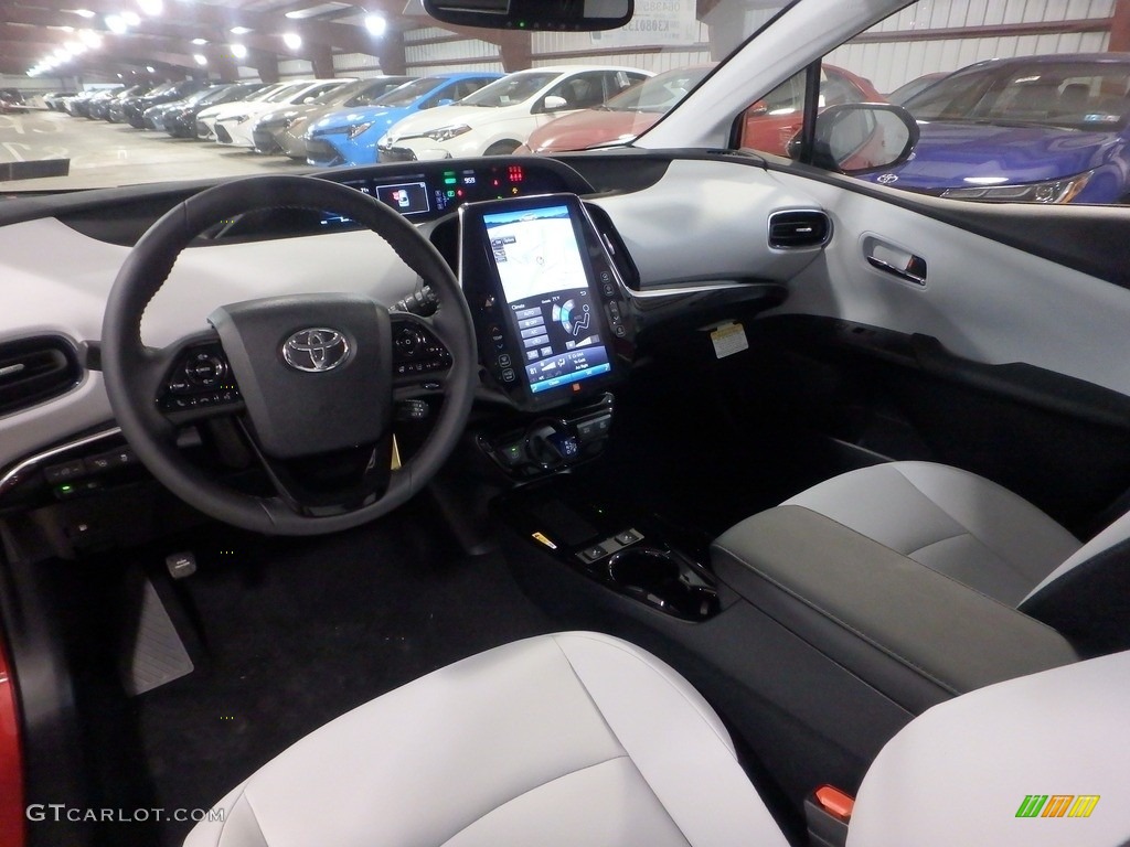 2019 Prius Limited - Supersonic Red / Moonstone photo #8