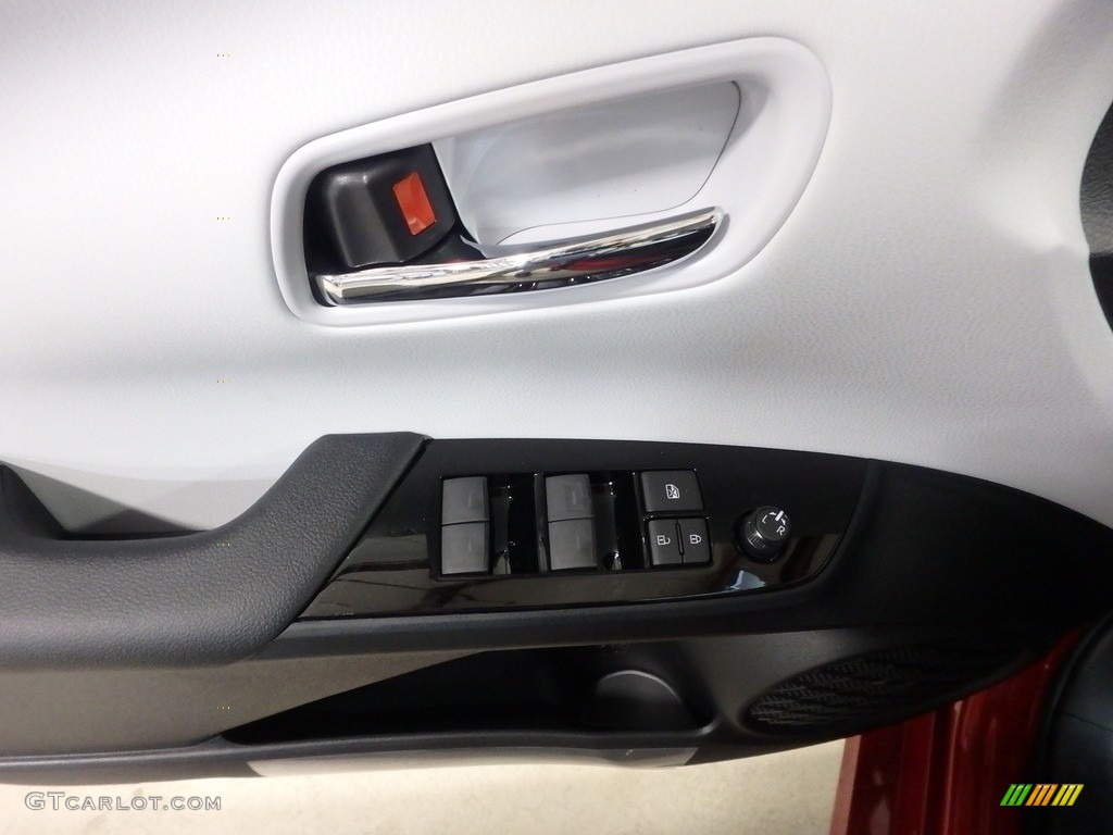 2019 Prius Limited - Supersonic Red / Moonstone photo #9