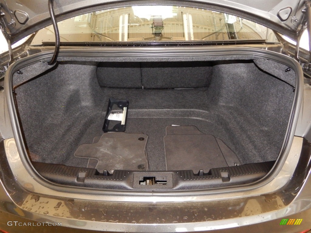 2019-ford-taurus-sho-awd-trunk-photos-gtcarlot