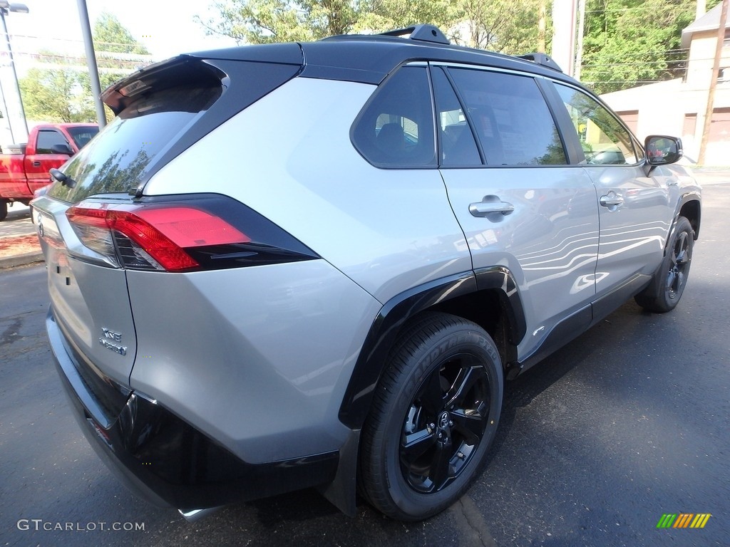 2019 RAV4 XSE AWD Hybrid - Silver Sky Metallic / Black photo #2