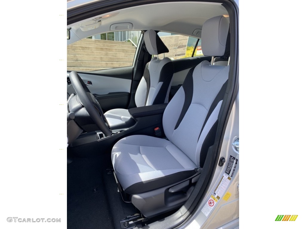 2019 Prius L Eco - Classic Silver Metallic / Moonstone photo #12