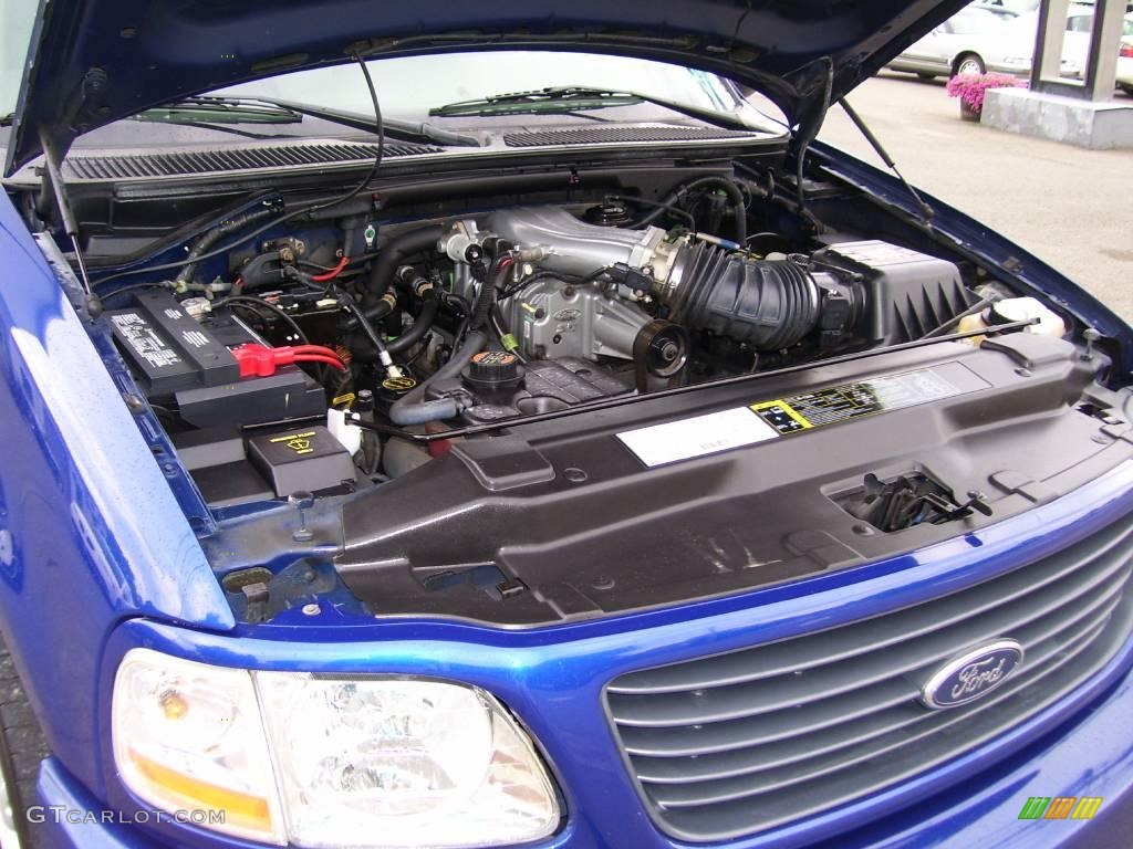 2003 F150 SVT Lightning - Sonic Blue Metallic / Medium Graphite Grey photo #19