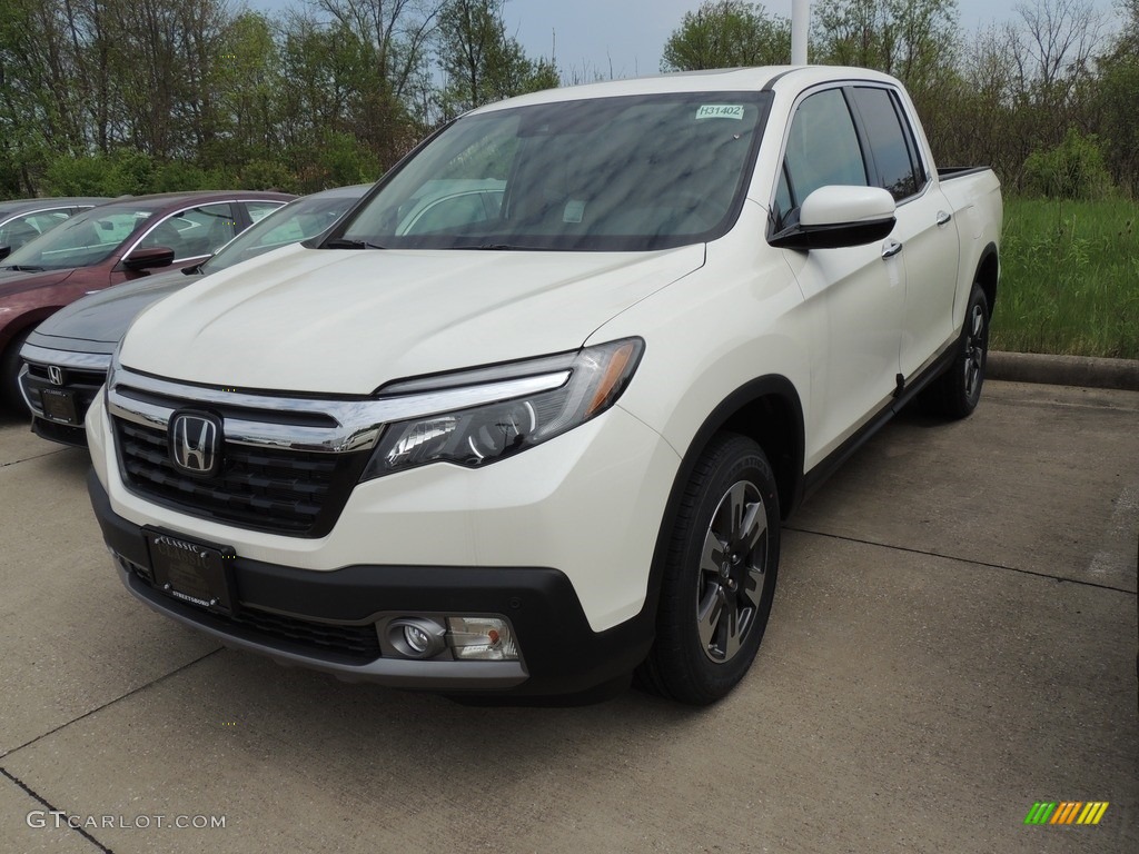 2019 Ridgeline RTL-E AWD - White Diamond Pearl / Beige photo #1