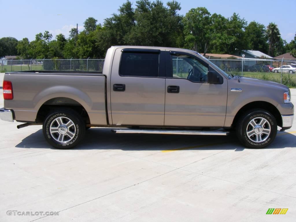 2006 F150 XLT SuperCrew - Arizona Beige Metallic / Tan photo #2