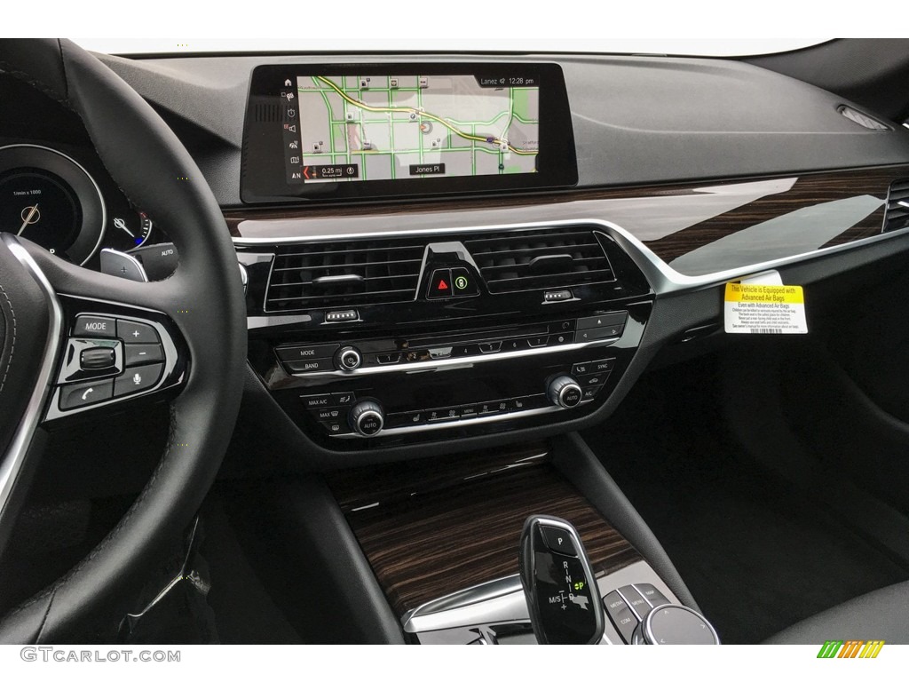 2019 5 Series 530i Sedan - Jet Black / Black photo #6