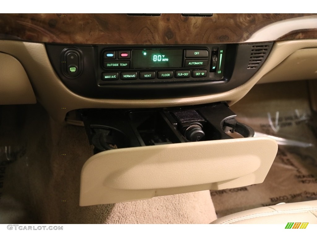 2011 Grand Marquis LS Ultimate Edition - Dark Toreador Red Metallic / Light Camel photo #13