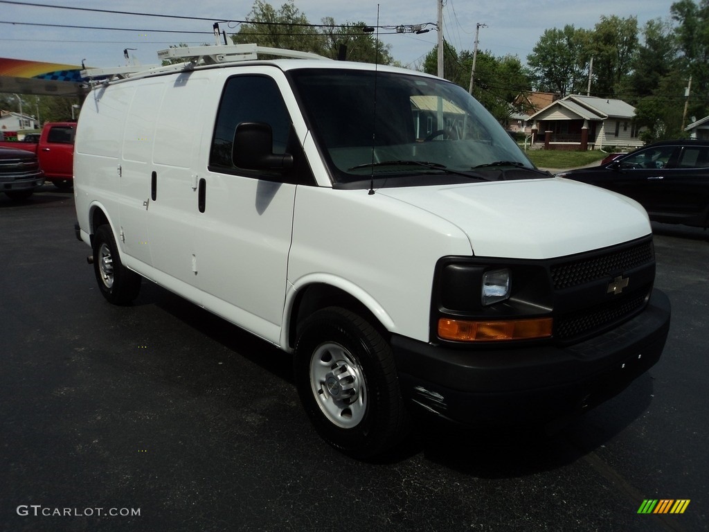 2013 Express 2500 Cargo Van - Summit White / Medium Pewter photo #5