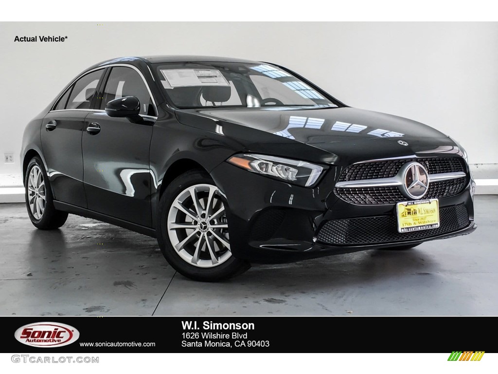 2019 A 220 Sedan - Cosmos Black Metallic / Black photo #1