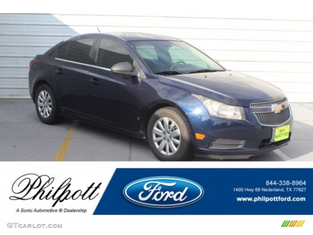 2011 Cruze LS - Imperial Blue Metallic / Jet Black/Medium Titanium photo #1