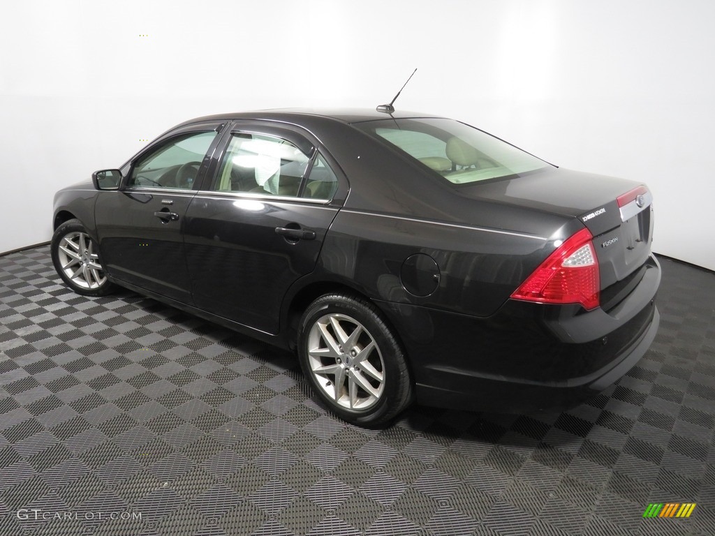 2011 Fusion SEL V6 - Tuxedo Black Metallic / Camel photo #10