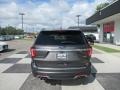 2018 Magnetic Metallic Ford Explorer Platinum 4WD  photo #4