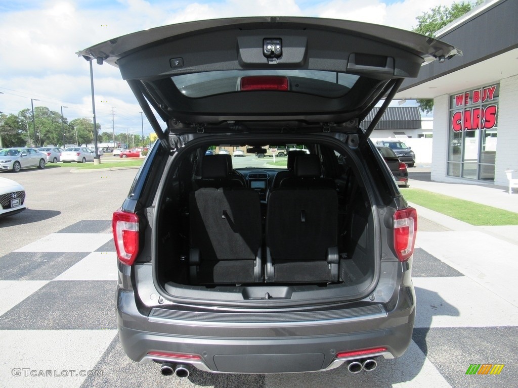 2018 Explorer Platinum 4WD - Magnetic Metallic / Ebony Black photo #5