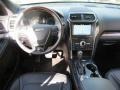 2018 Magnetic Metallic Ford Explorer Platinum 4WD  photo #14