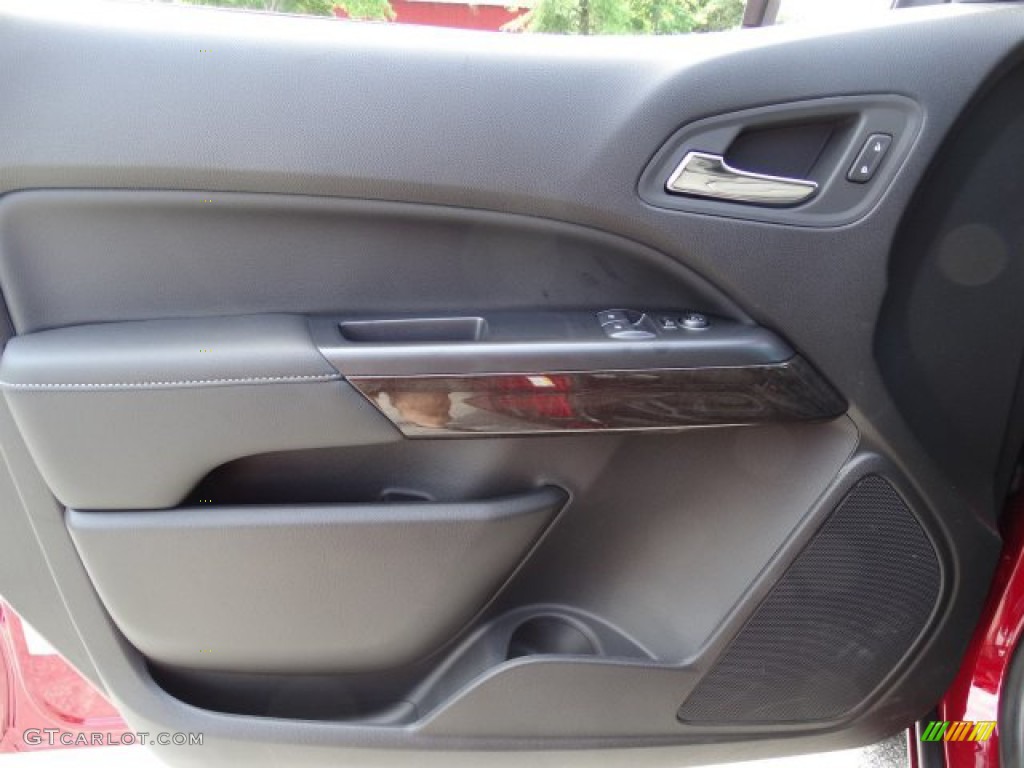 2019 GMC Canyon SLT Extended Cab Door Panel Photos