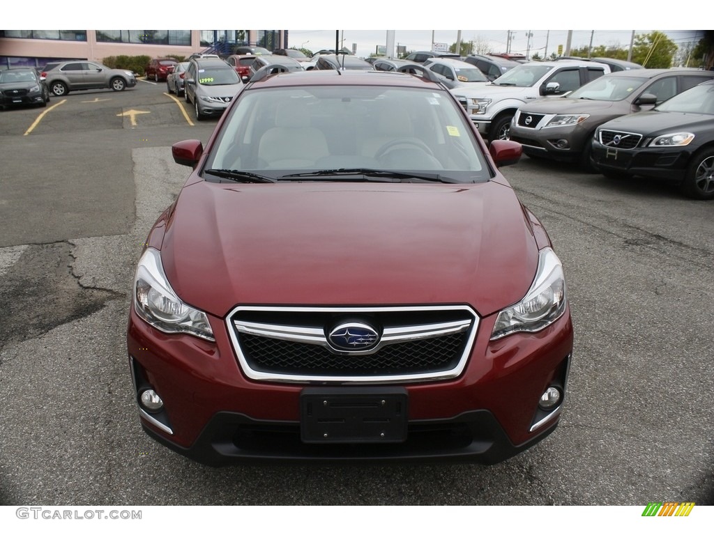 2017 Crosstrek 2.0i Premium - Venetian Red Pearl / Ivory photo #2