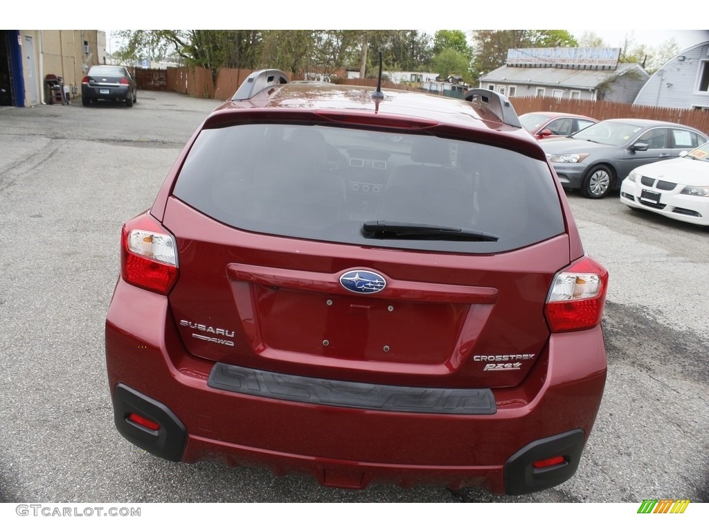 2017 Crosstrek 2.0i Premium - Venetian Red Pearl / Ivory photo #6