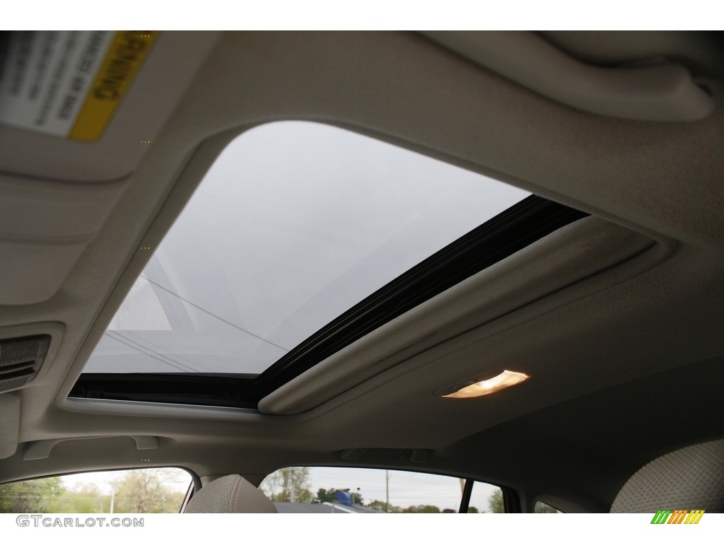 2017 Crosstrek 2.0i Premium - Venetian Red Pearl / Ivory photo #11