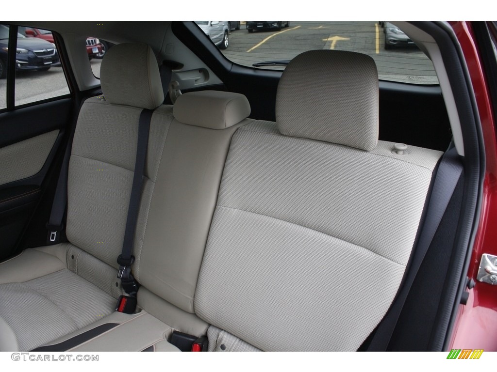 2017 Crosstrek 2.0i Premium - Venetian Red Pearl / Ivory photo #13