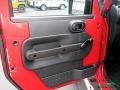 Flame Red - Wrangler X 4x4 Photo No. 9