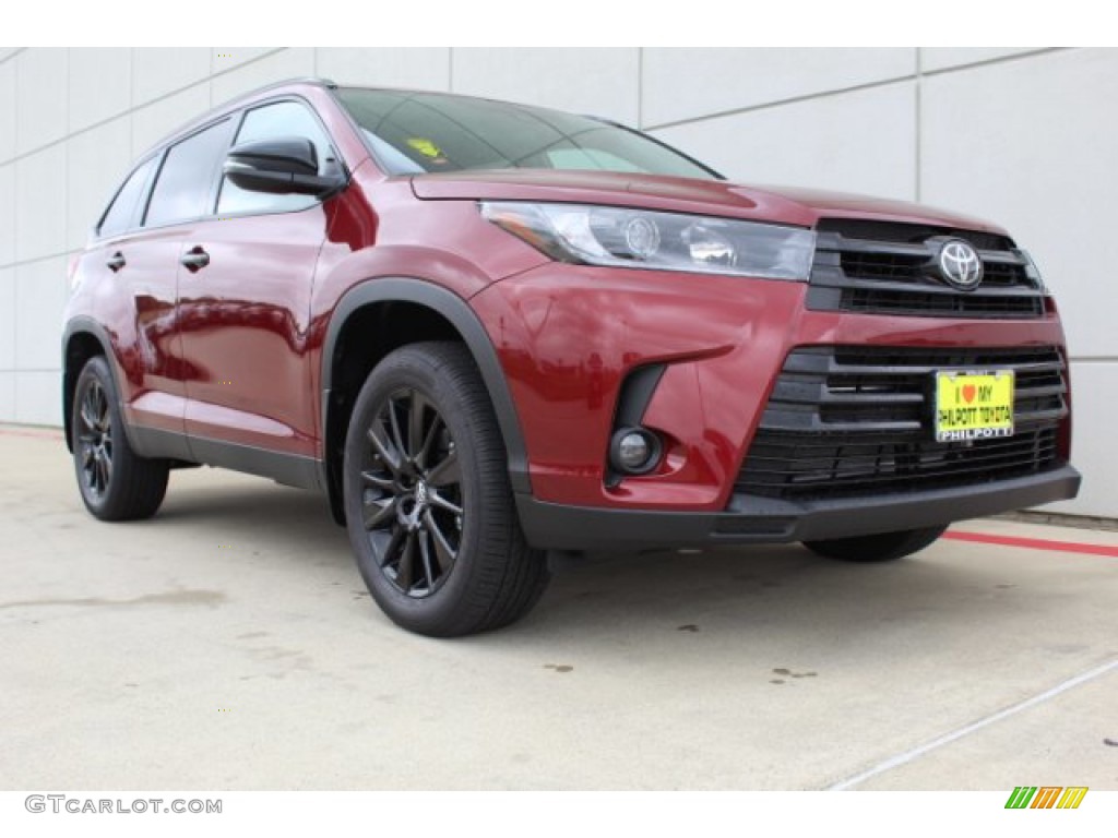 2019 Highlander XLE - Salsa Red Pearl / Black photo #2