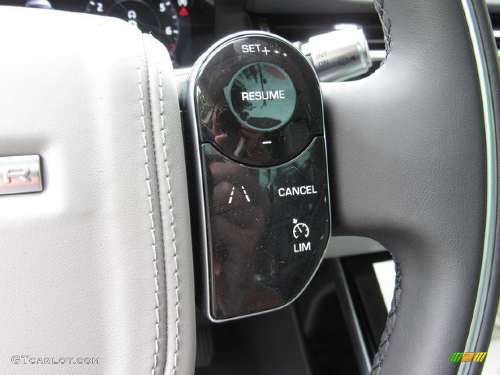 2020 Land Rover Range Rover Evoque SE Cloud Steering Wheel Photo #133304322