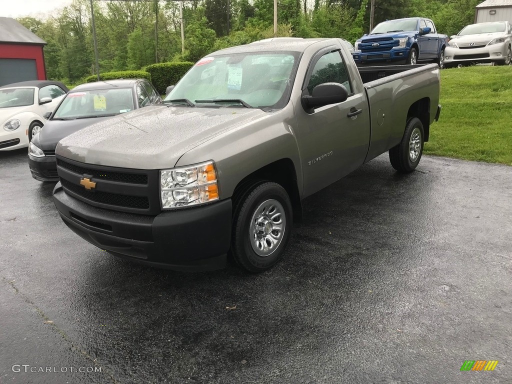 2013 Silverado 1500 Work Truck Regular Cab - Graystone Metallic / Ebony photo #2