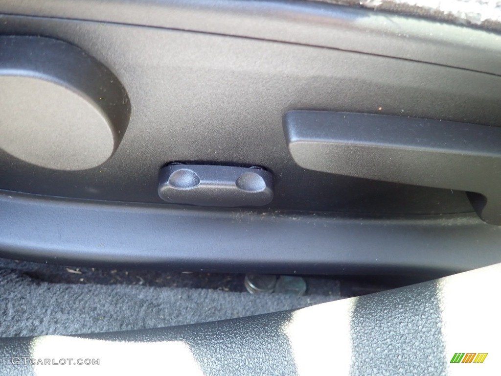2011 Impala LT - Red Jewel Tintcoat / Ebony photo #12
