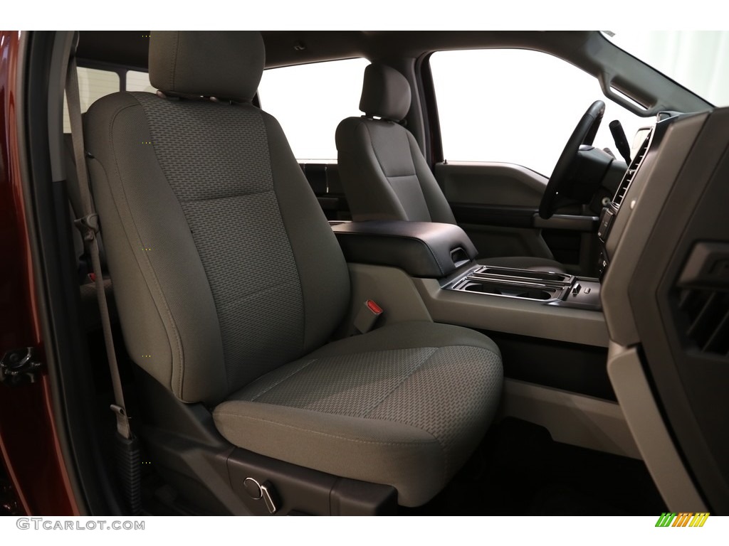 2017 F150 XLT SuperCrew 4x4 - Bronze Fire / Earth Gray photo #18