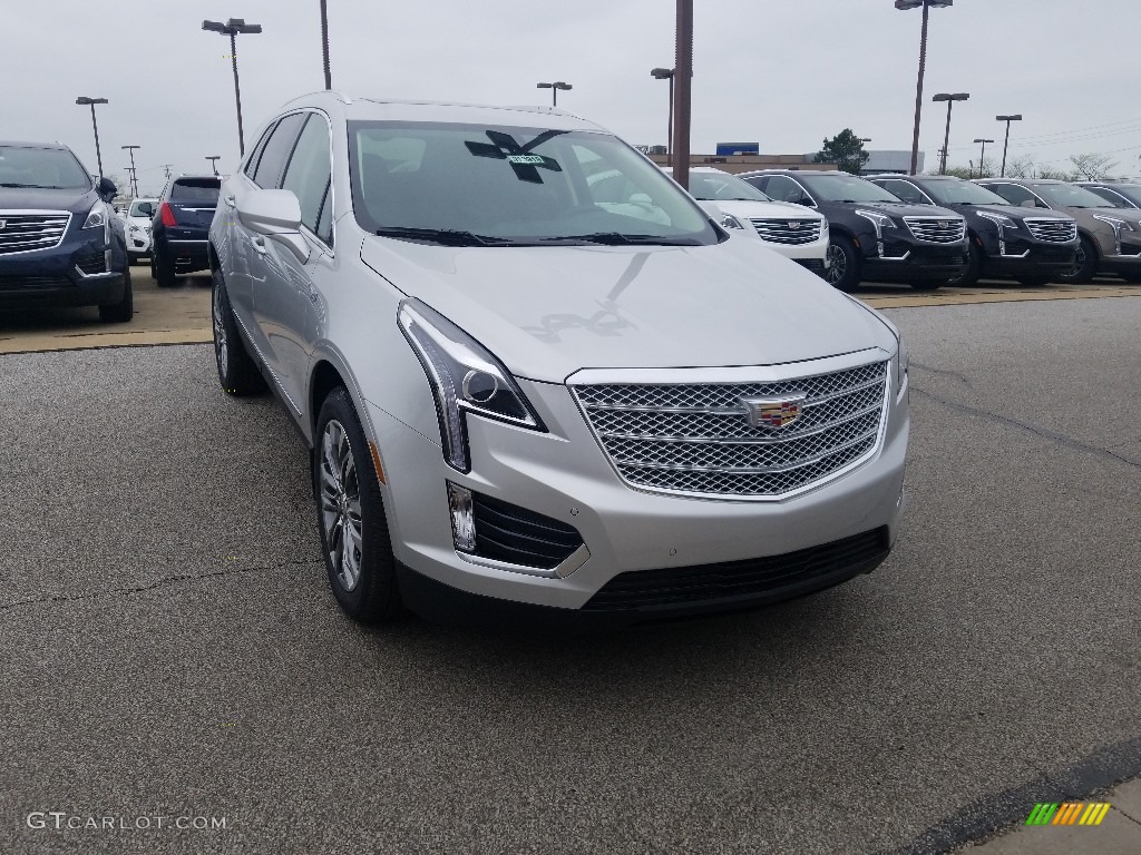 2019 XT5 Luxury AWD - Radiant Silver Metallic / Jet Black photo #1
