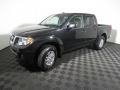 Magnetic Black - Frontier SV Crew Cab 4x4 Photo No. 7