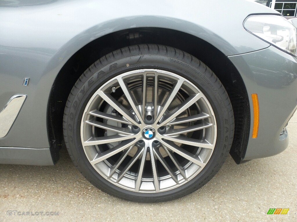 2019 5 Series 530e iPerformance xDrive Sedan - Bluestone Metallic / Black photo #2