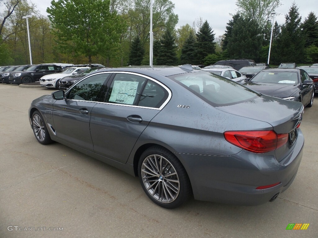 2019 5 Series 530e iPerformance xDrive Sedan - Bluestone Metallic / Black photo #5
