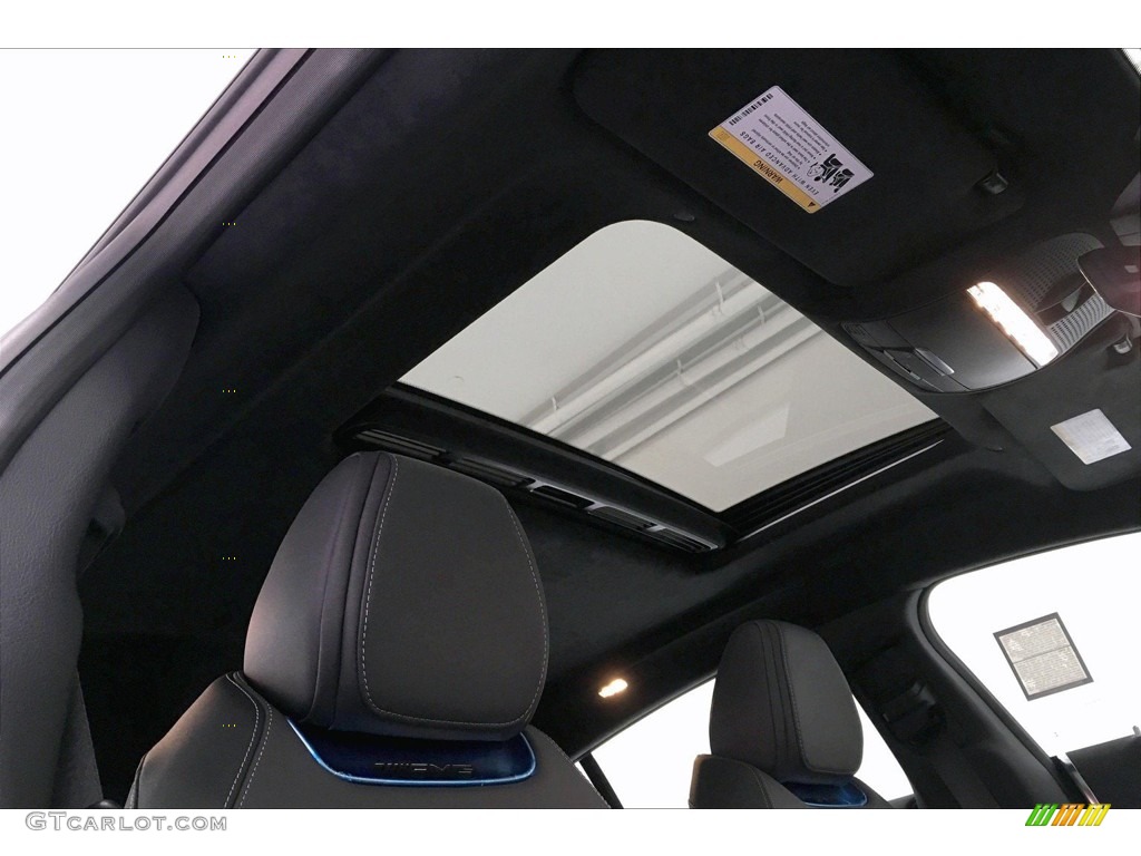 2019 Mercedes-Benz AMG GT 63 Sunroof Photos
