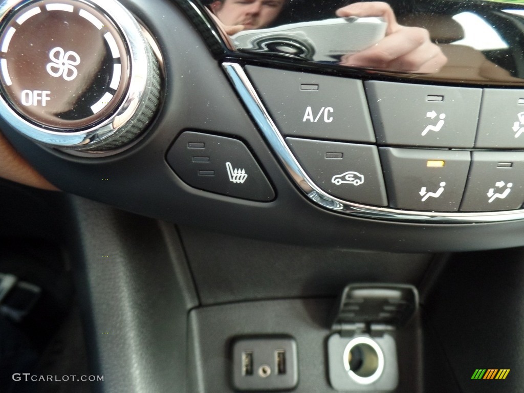 2019 Cruze Diesel Hatchback - Graphite Metallic / Jet Black/­Umber photo #32