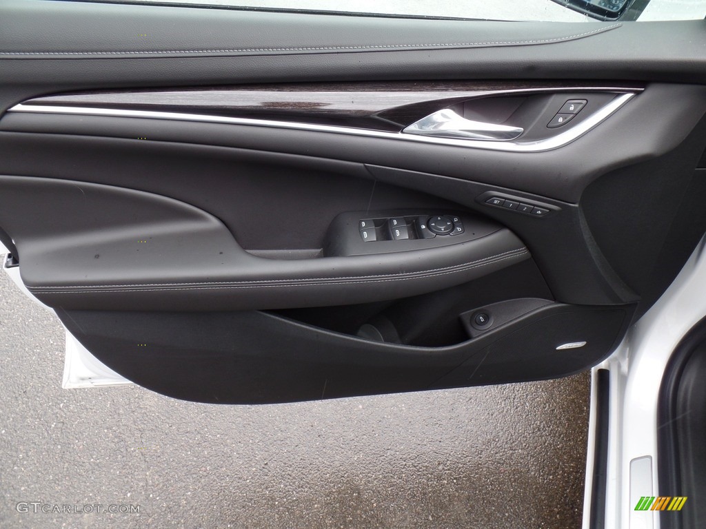 2019 Buick LaCrosse Essence AWD Door Panel Photos