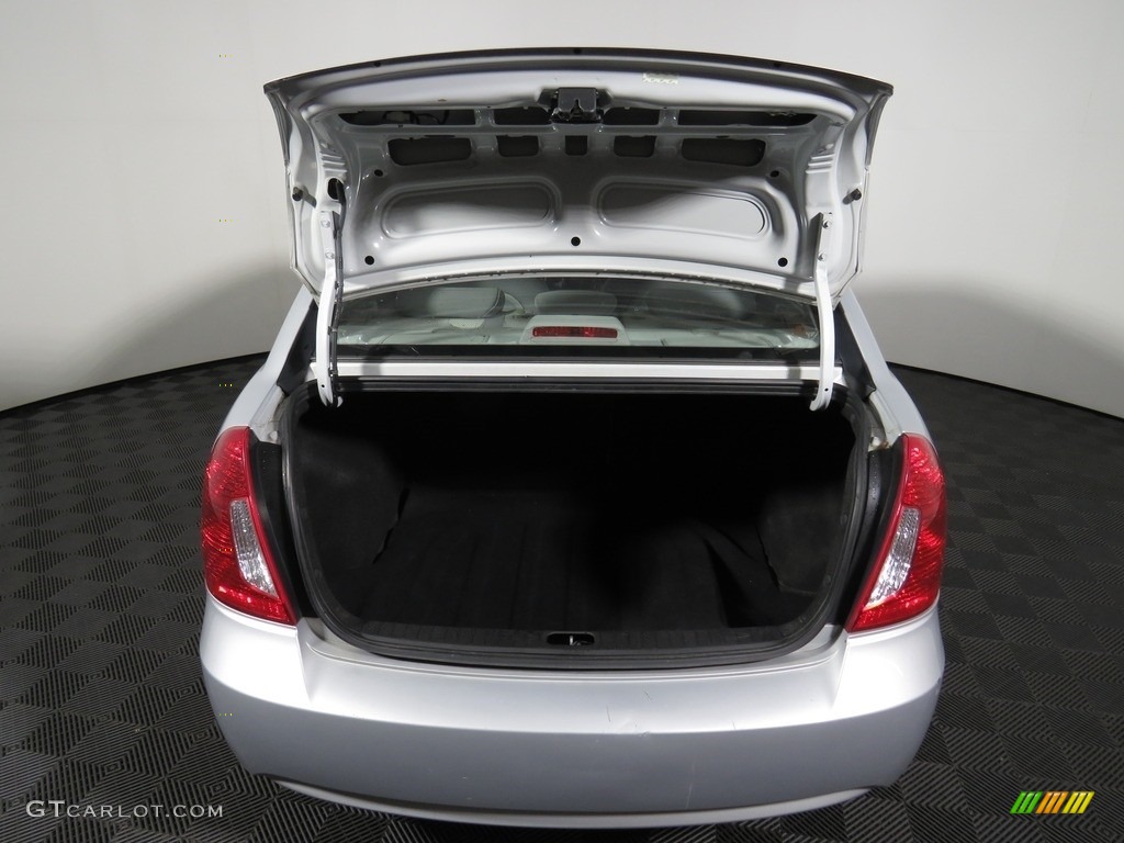 2011 Accent GLS 4 Door - Platinum Silver / Gray photo #11