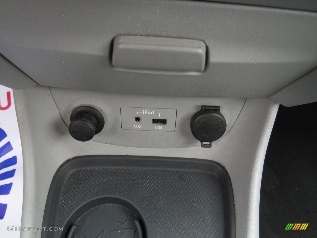 2011 Accent GLS 4 Door - Platinum Silver / Gray photo #40