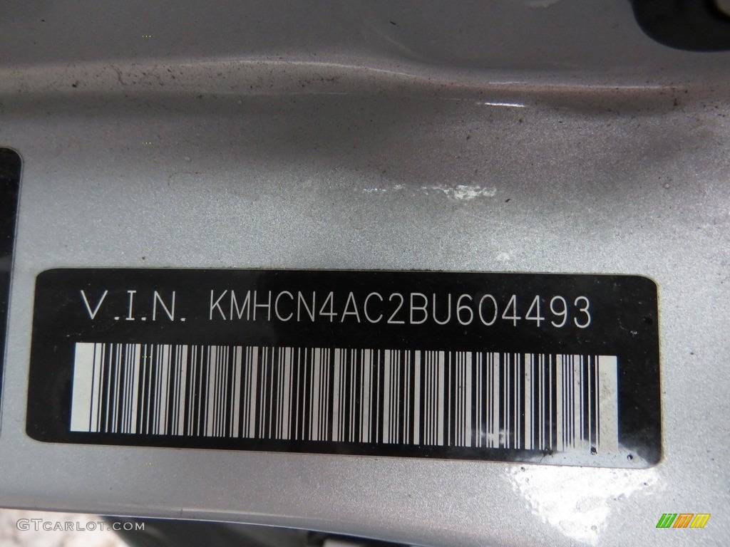 2011 Accent GLS 4 Door - Platinum Silver / Gray photo #42