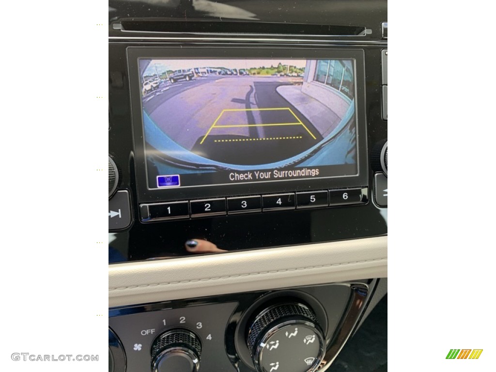 2019 HR-V LX AWD - Platinum White Pearl / Gray photo #31