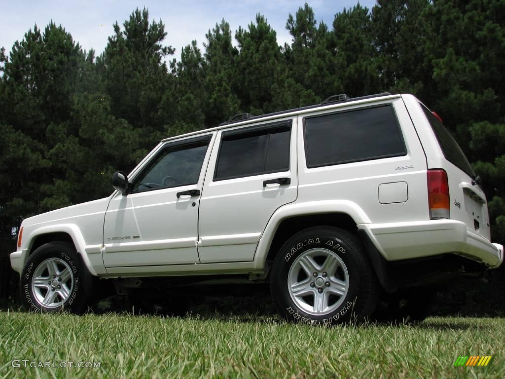 2001 Cherokee Classic 4x4 - Stone White / Agate photo #9