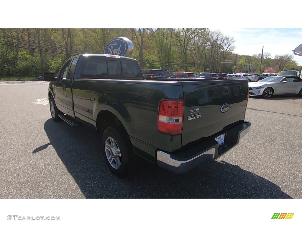 2007 F150 XLT Regular Cab 4x4 - Forest Green Metallic / Medium Flint photo #7