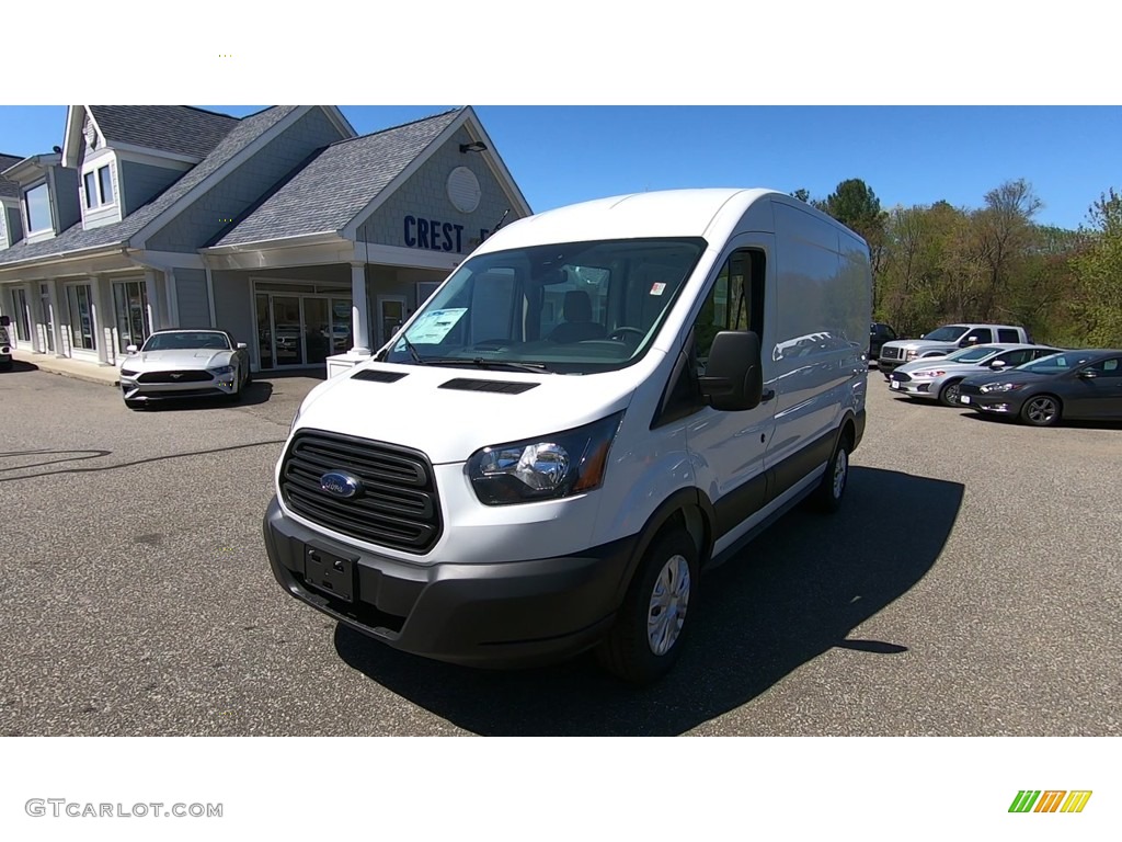 2019 Transit Van 150 MR Regular - Oxford White / Pewter photo #3
