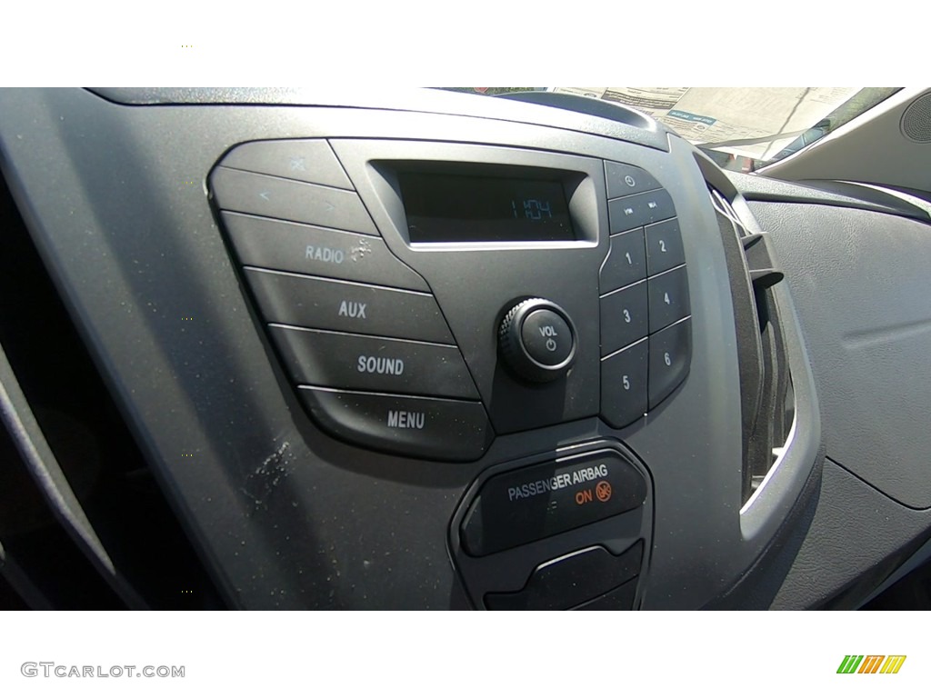 2019 Transit Van 150 MR Regular - Oxford White / Pewter photo #14