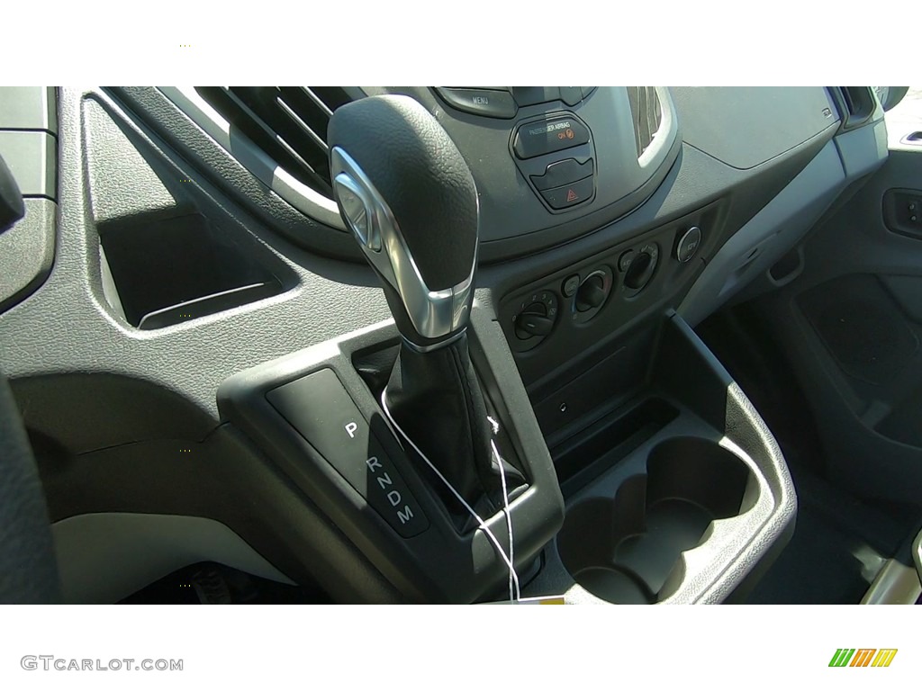 2019 Transit Van 150 MR Regular - Oxford White / Pewter photo #16