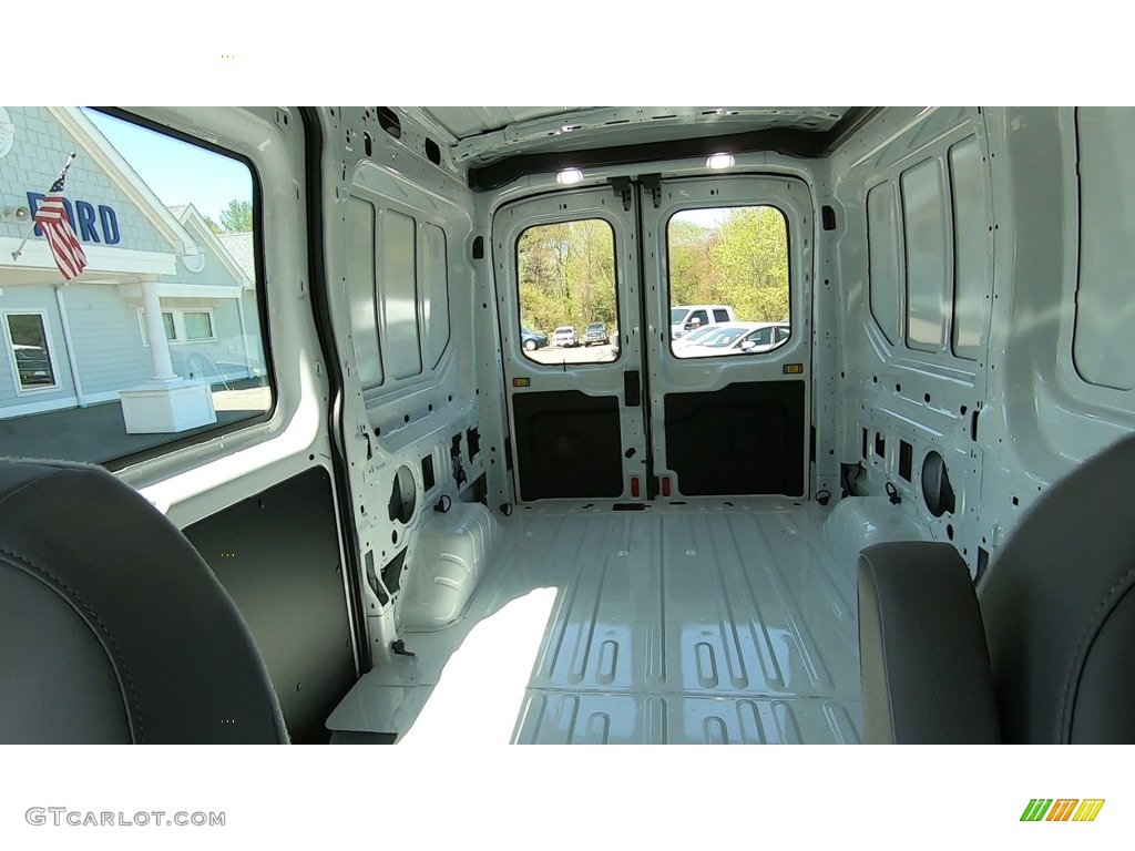 2019 Transit Van 150 MR Regular - Oxford White / Pewter photo #17
