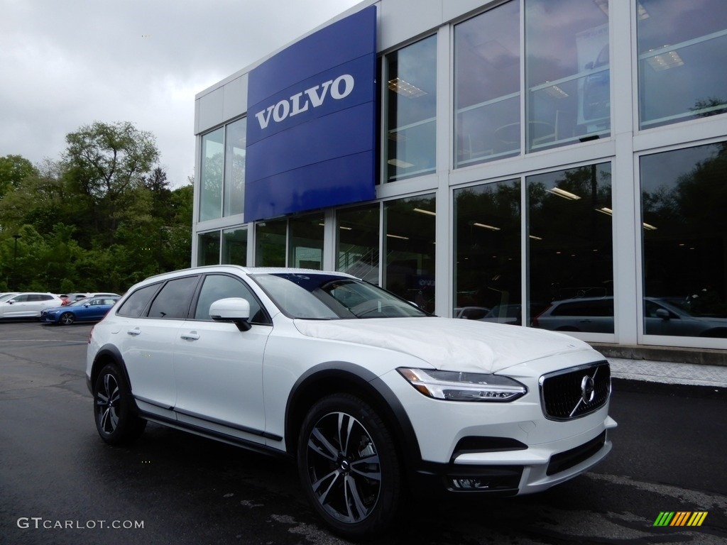 Crystal White Metallic 2019 Volvo V90 Cross Country T5 AWD Exterior Photo #133334420