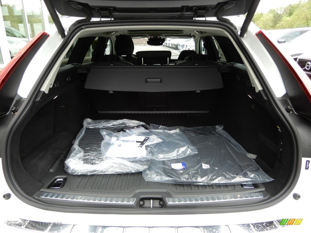 2019 Volvo V90 Cross Country T5 AWD Trunk Photo #133334462