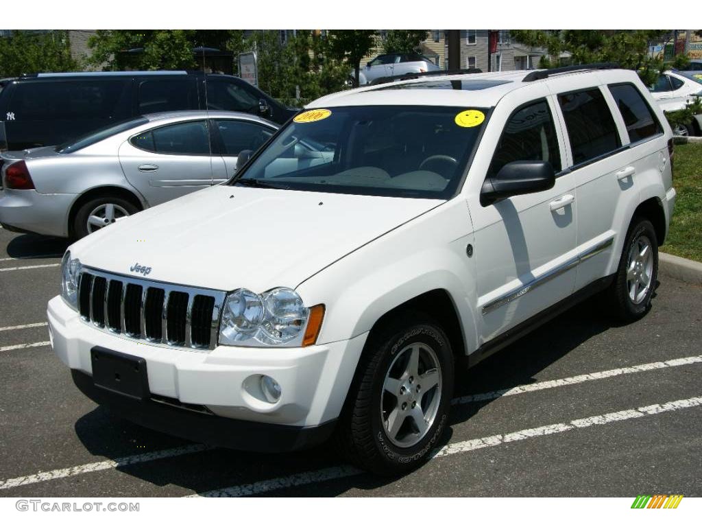 2006 Grand Cherokee Limited 4x4 - Stone White / Dark Khaki/Light Graystone photo #1