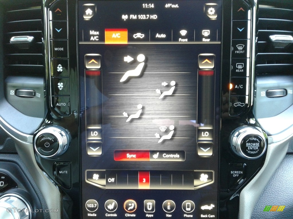 2019 1500 Laramie Crew Cab 4x4 - Granite Crystal Metallic / Black photo #26