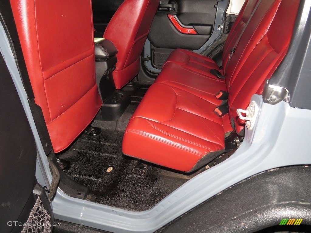 2013 Wrangler Unlimited Rubicon 4x4 - Anvil / Rubicon 10th Anniversary Edition Red/Black photo #24